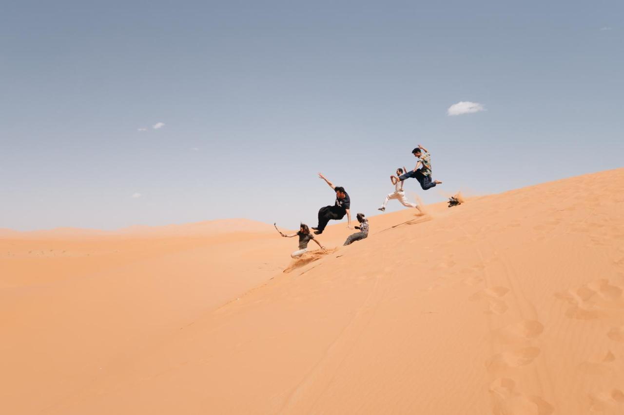 Luxury Maktoub Hotel Merzouga Exterior photo